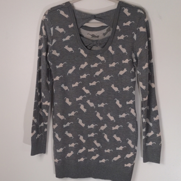 Long Grey Kitten Print Back Bow Knit Sweater - Picture 7 of 8